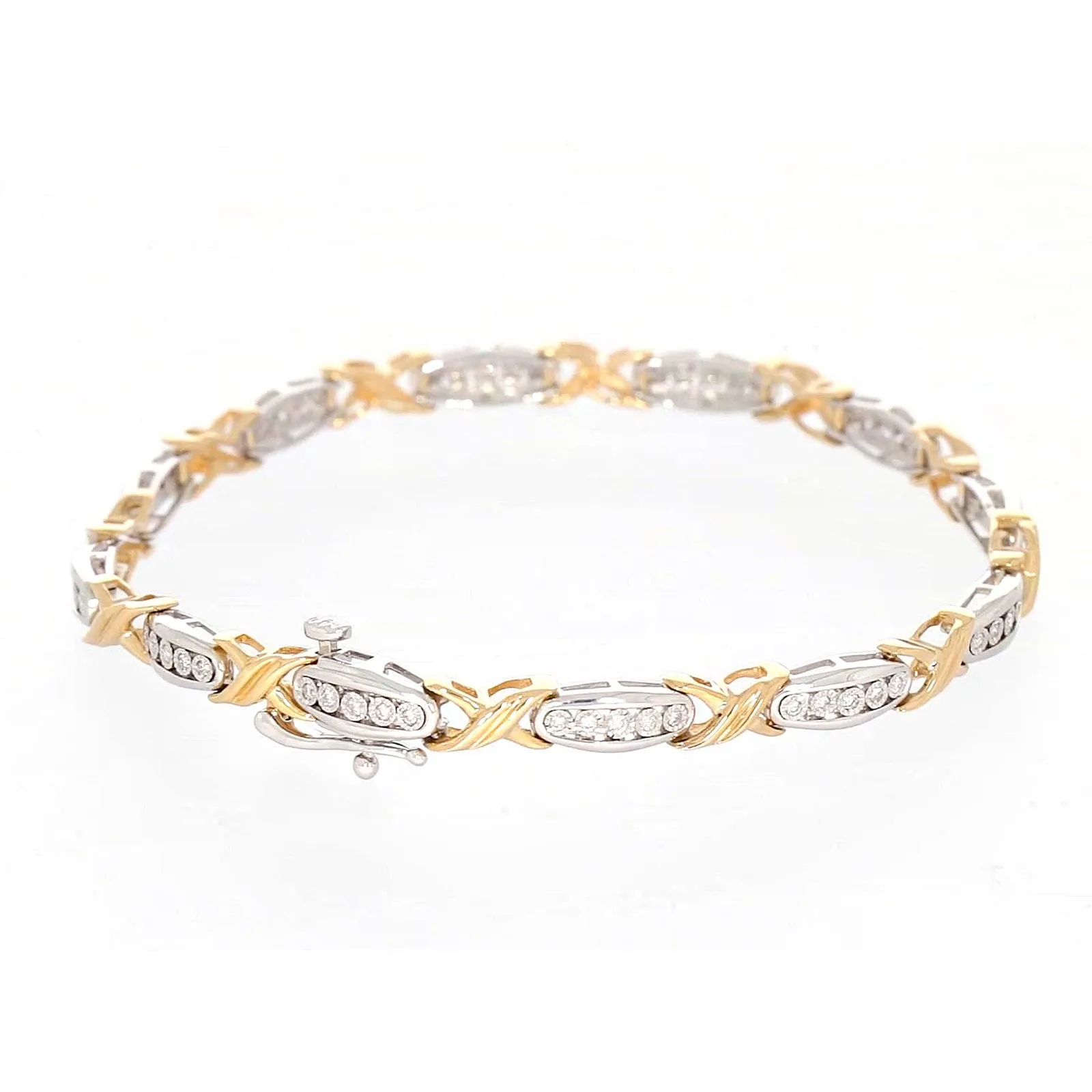 9ct Two Tone Gold Round Brilliant Cut with 0.30 Carat tw of Diamonds Bracelet