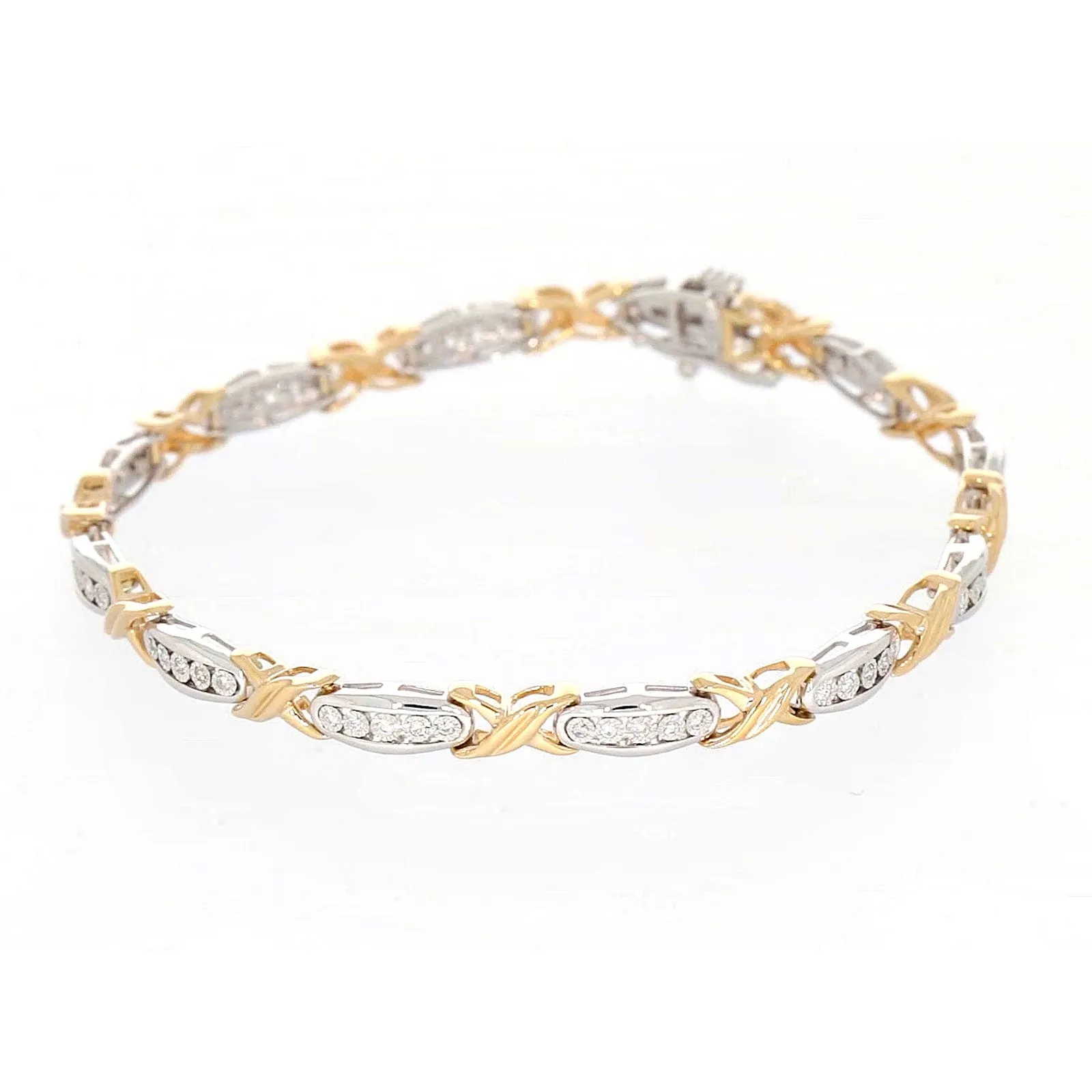 9ct Two Tone Gold Round Brilliant Cut with 0.30 Carat tw of Diamonds Bracelet