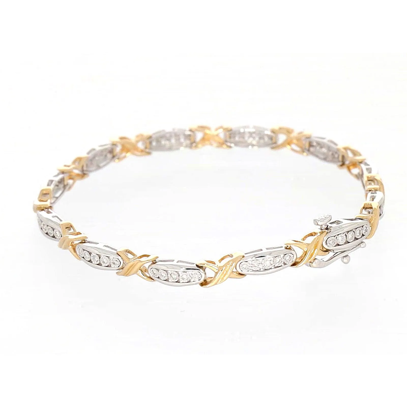 9ct Two Tone Gold Round Brilliant Cut with 0.30 Carat tw of Diamonds Bracelet