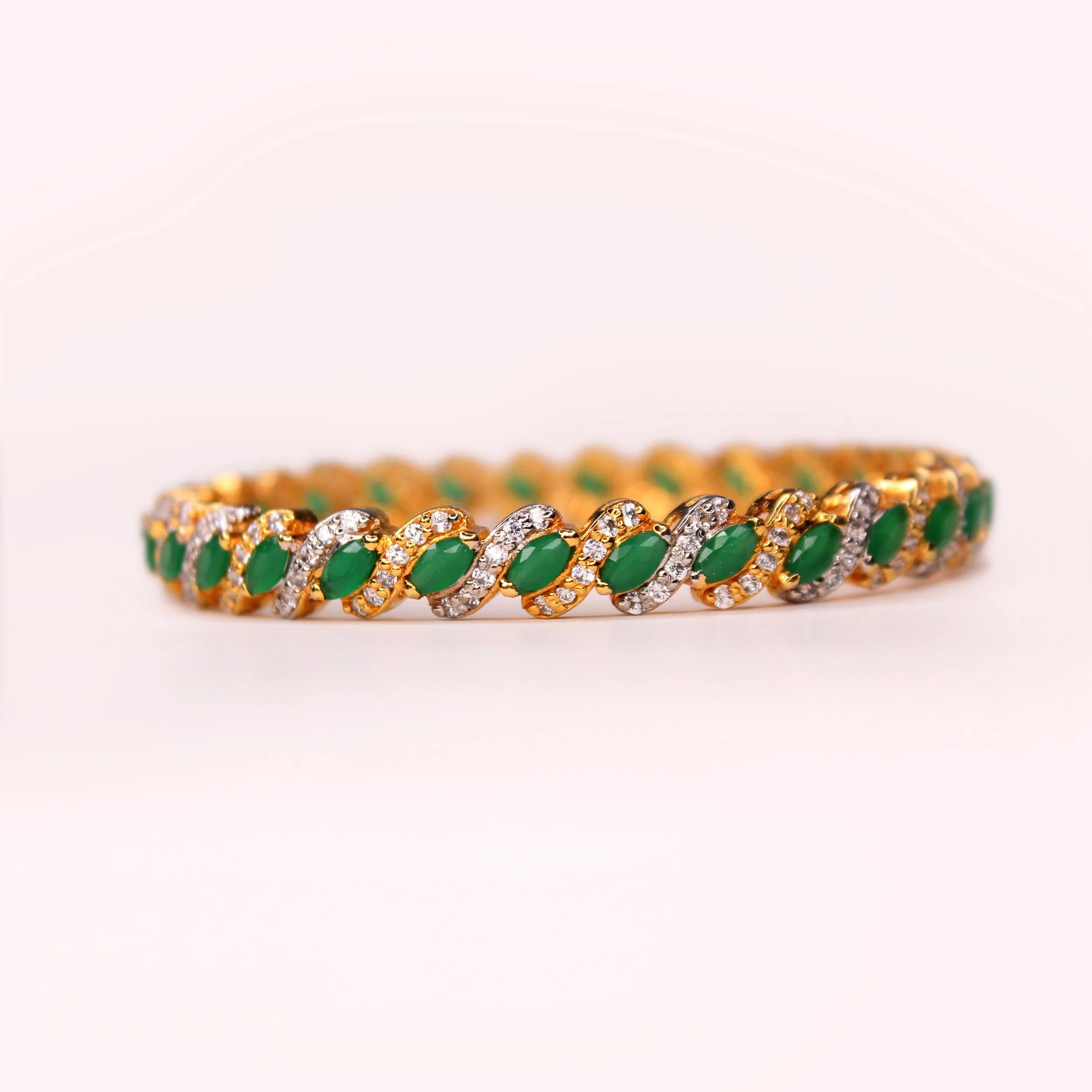 Bangle in Jade with Cubic Zircons