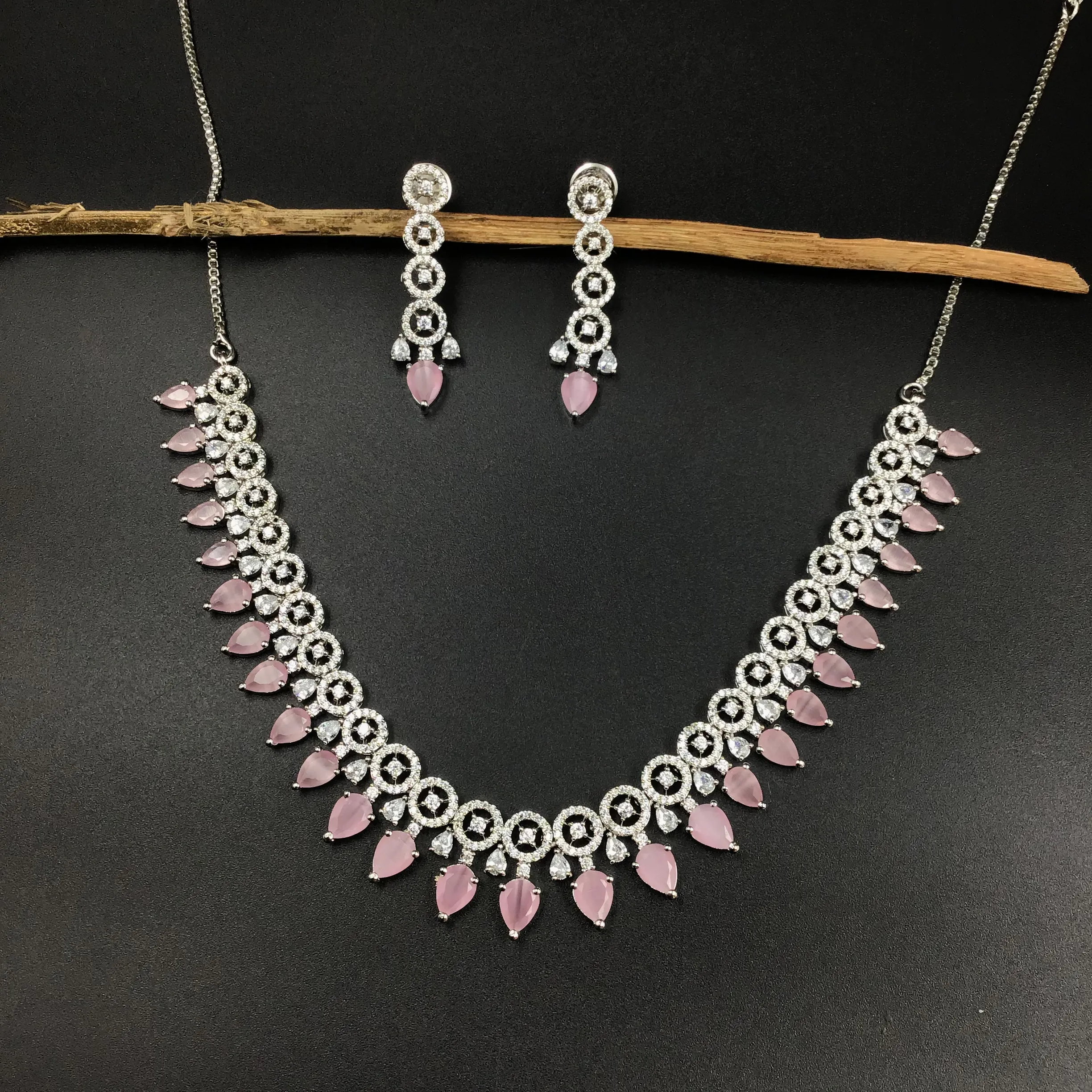 Round Neck Zircon/AD Necklace Set 5929-69
