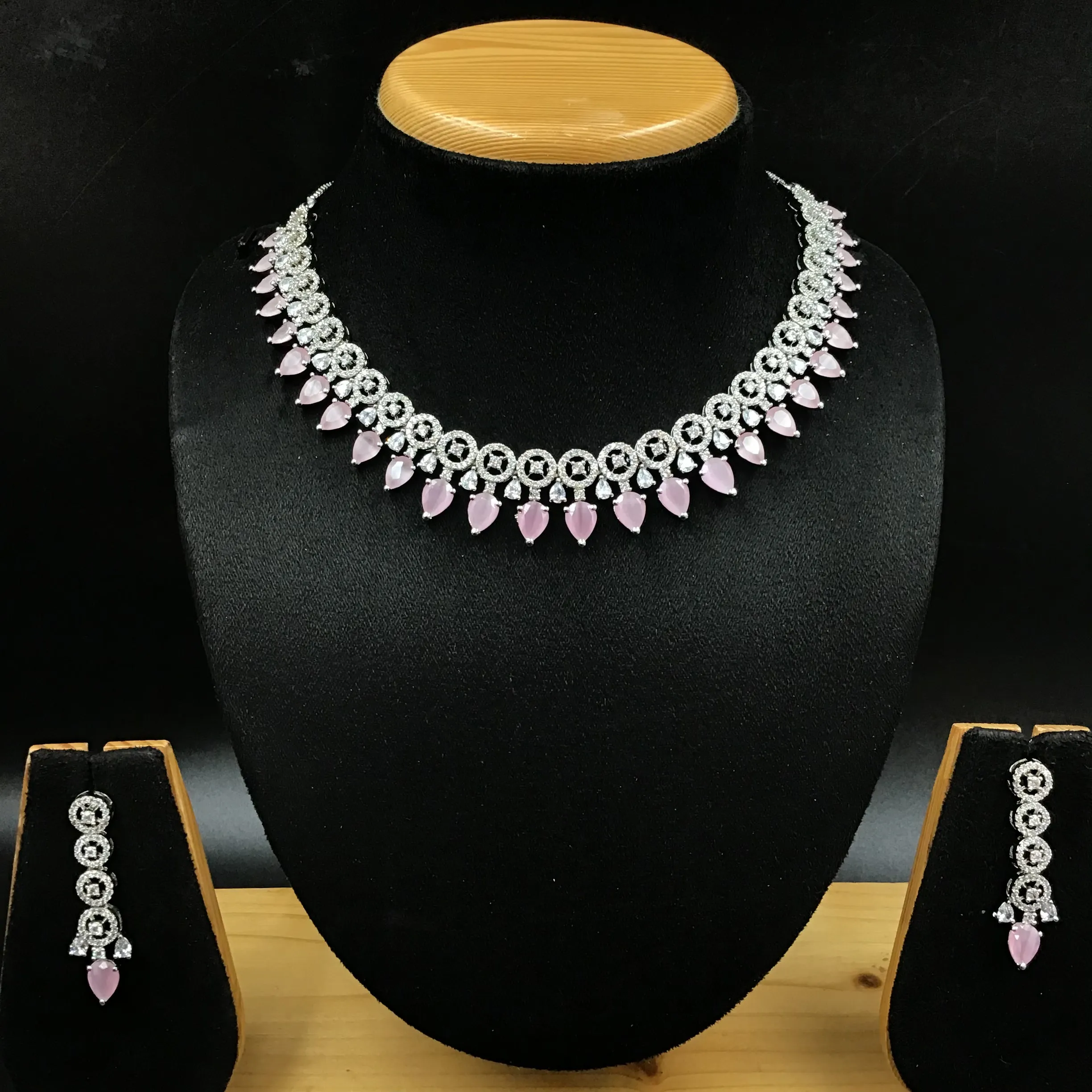 Round Neck Zircon/AD Necklace Set 5929-69