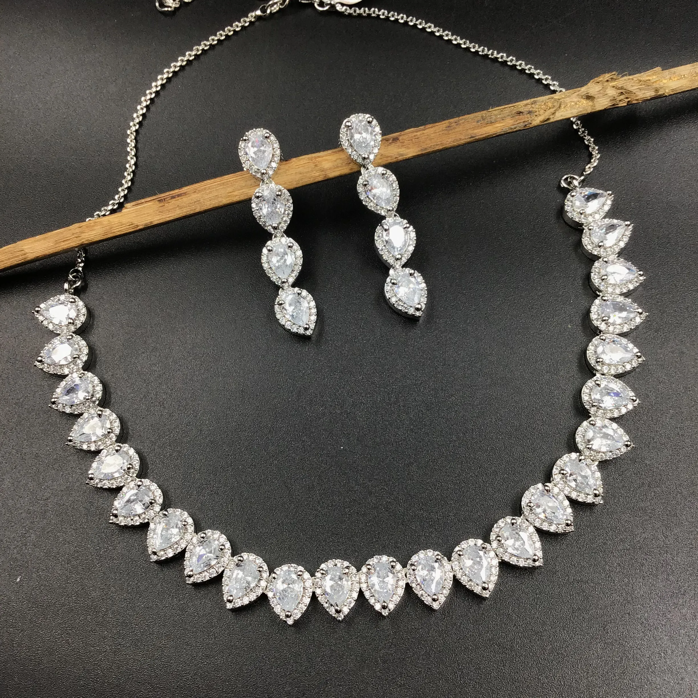 Round Neck Zircon/AD Necklace Set 7355-34