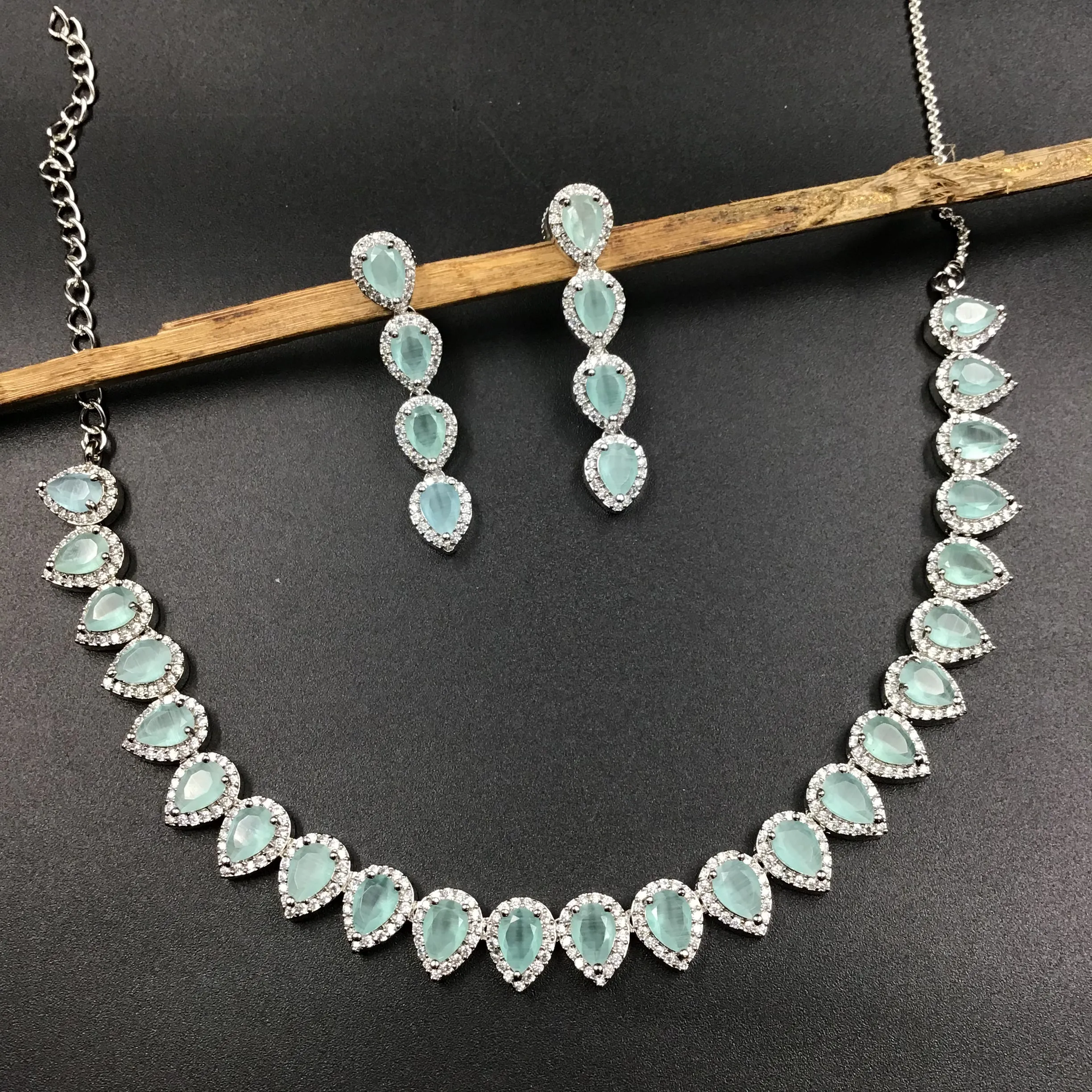 Round Neck Zircon/AD Necklace Set 7355-34