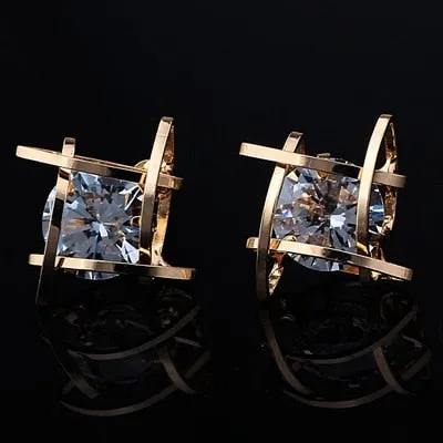 Women's Earrings 2019 Europe and The New Jewelry Geometric Hollow Square Triangle Zircon Earrings Fashion Banquet Jewelry